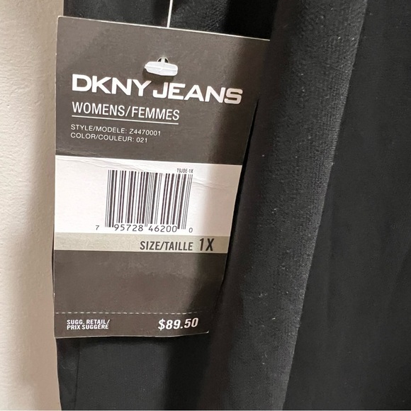 DKNY Jeans Black Flowy Vneck Semi Sheer Blouse Size 1x NWT - Picture 7 of 9